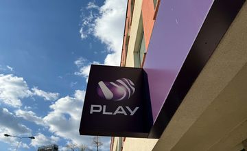 Play: światłowód i TV od 50 zł miesięcznie. W cenie HBO Max lub Eleven Sports