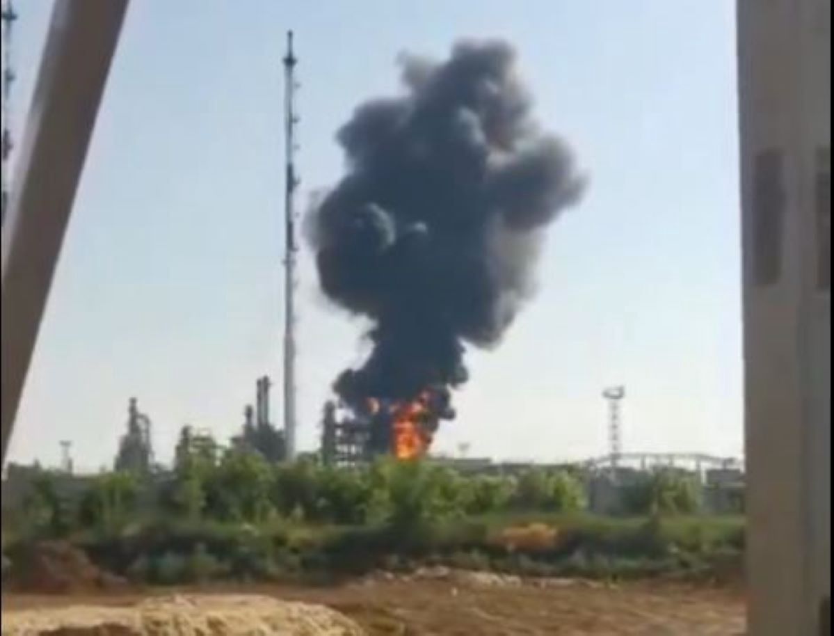 Ukraiński dron uderzył w rosyjską rafinerię