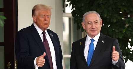 Waszyngton. Tak wyglądało przywitanie Trumpa z Netanjahu