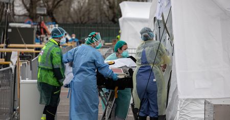 Koronawirus. Kolejny rekord pobity. Ponad 100 tys. zakażeń w Europie w ciągu jednego dnia