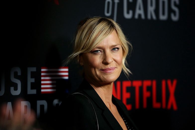 Nierówności płacowe nie omijają nawet sławnych i znanych osób, takich jak Robin Wright