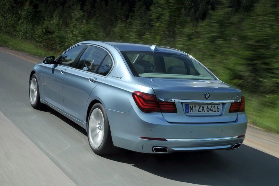 BMW serii 7 na rok 2013 - megagaleria niemieckiego okrętu flagowego 119