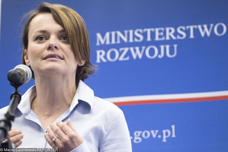 Wiceminister Jadwiga Emilewicz zapowiadała, że ulgi dla przedsiębiorców wejdą w życie od nowego roku.