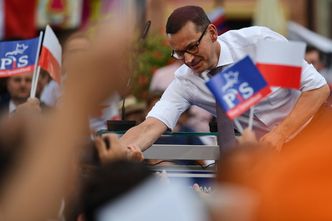 Miliardy na walkę ze skutkami suszy. Rząd obiecuje pomóc rolnikom