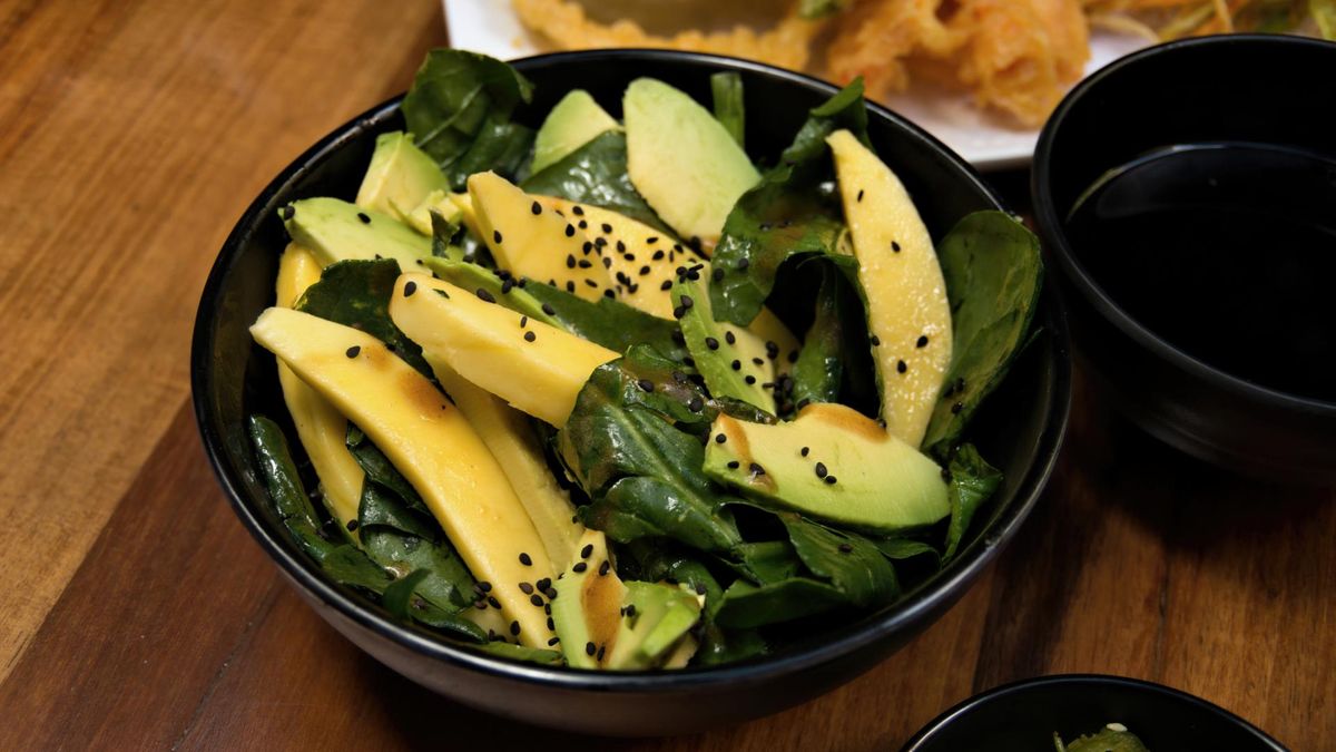 Cztery składniki i gotowe. Jest numerem jeden w rankingu najzdrowszych sałatek