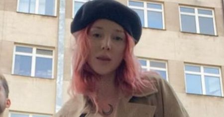 Wokalistka molestowana na koncercie. Mężczyzna wtargnął na scenę