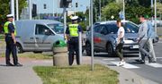 Sławno: Policja kontroluje okolice szkół przed pierwszym dzwonkiem.