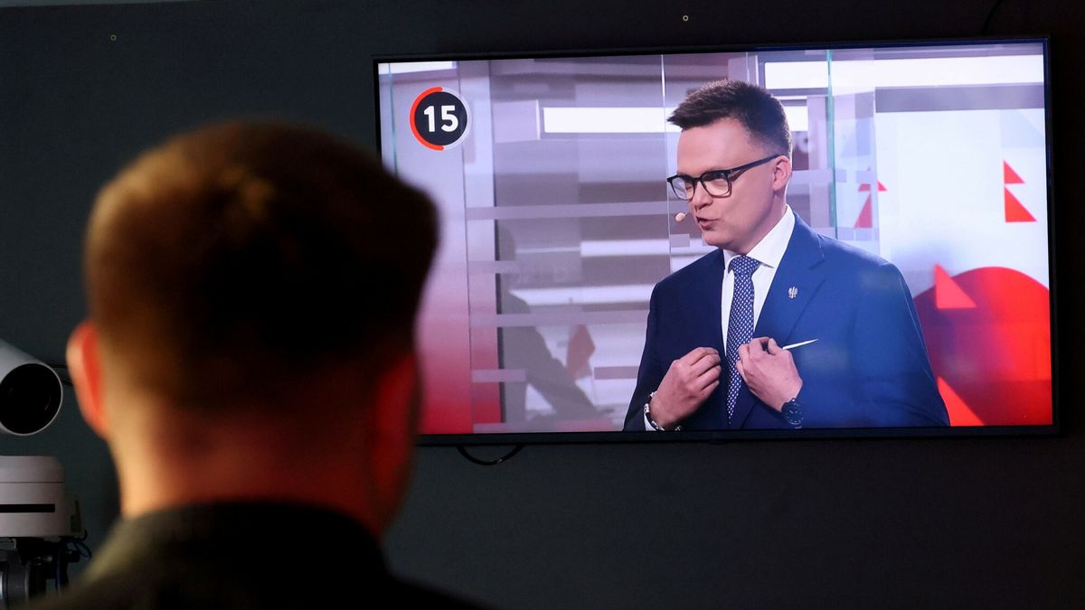 Debata prezydencka w Super Expressie
Fot. Wojciech Olkusnik/East News, 28.04.2025. Debata prezydencka w studiu telewizyjnym Super Expressu.
N/z: Szymon Holownia
Wojciech Olkusnik