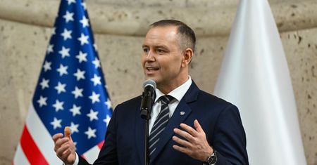 "Delikt konstytucyjny". HFPC reaguje na decyzję Nawrockiego