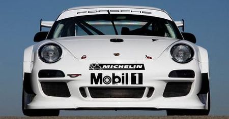 Porsche 911 GT3 R - rasowa wyścigówka