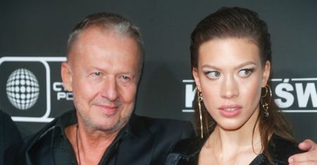 Dawno niewidziana córka Bogusława Lindy i Lidii Popiel relacjonuje wakacje na Sri Lance. Wykapana mama?
