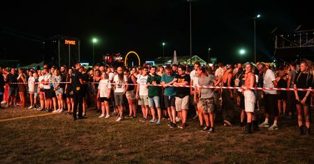 Burzowa noc na Dolnym Śląsku. Ewakuacja Męskiego Grania i setka interwencji służb