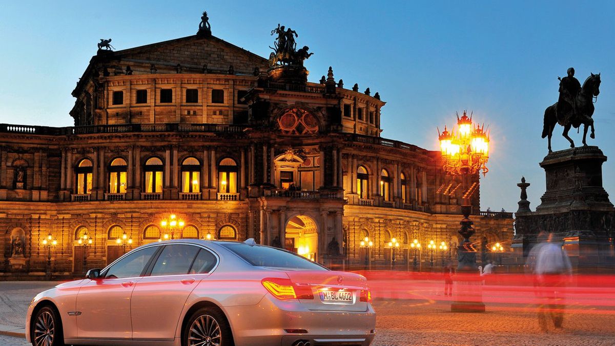 Wytworne limuzyny z czterech stron świata [galeria] 1