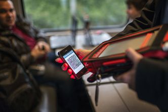 "Pozytywna dyskryminacja" w PKP Intercity. Posiłki profilaktyczne nie dla mężczyzn