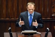 Tusk zwleka, przetargom grozi paraliż