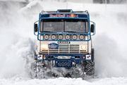 Ciężarówką po śniegu