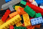 Polskie klocki robią zamieszanie w ojczyźnie Lego