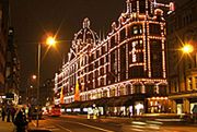 Słynny dom towarowy Harrods sprzedany Katarczykom