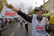 Pracodawcy i związki o propozycjach rządu dot. m.in. płacy minimalnej