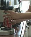 Tajemnica Coca-Coli odkryta? Amerykanin chce za nią miliony dolarów