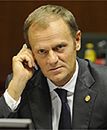 Premier rozpoczyna walkę z administracyjną gehenną i z korporacjami