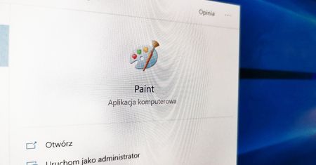 MS Paint jednak zostanie w Windowsie 10? Znikło ostrzeżenie, że zastąpi go Paint 3D