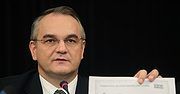 Pawlak: wstrzymanie składek do OFE to dobry pomysł
