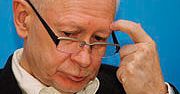 Boni: rząd musi uporządkować finanse publiczne