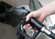 Ceny paliw na stacjach spadają