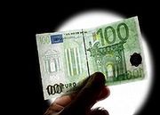 Niecała ćwierć populacji Czechów chce przyjęcia euro