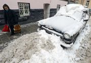 Poślizgnąłeś się na oblodzonym chodniku? Oto, co możesz zrobić