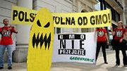 Protest przed Pałacem Prezydenckim przeciwko wprowadzaniu do Polski upraw roślin genetycznie modyfikowanych