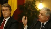 Prezydenci Polski i Ukrainy: Lech Kaczyński i Wiktor Juszczenko podczas konferencji prasowej
