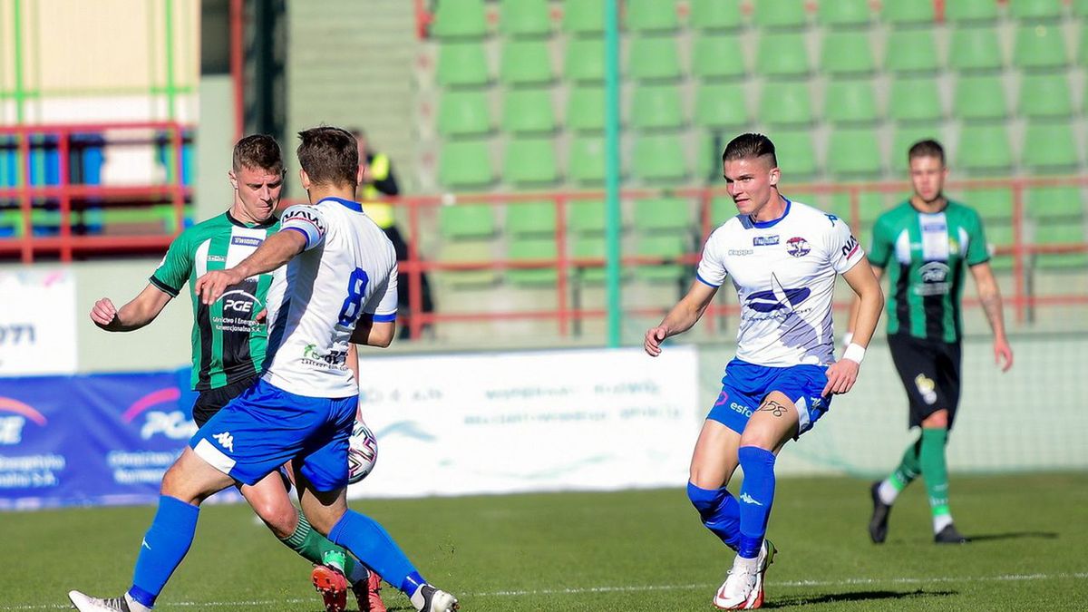 WP SportoweFakty / Paweł Piotrowski / Na zdjęciu: Piłkarze Sokoła Ostróda