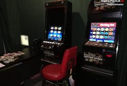 Świętochłowice. Oferowali nielegalny hazard, stracili kasę i automaty do gry