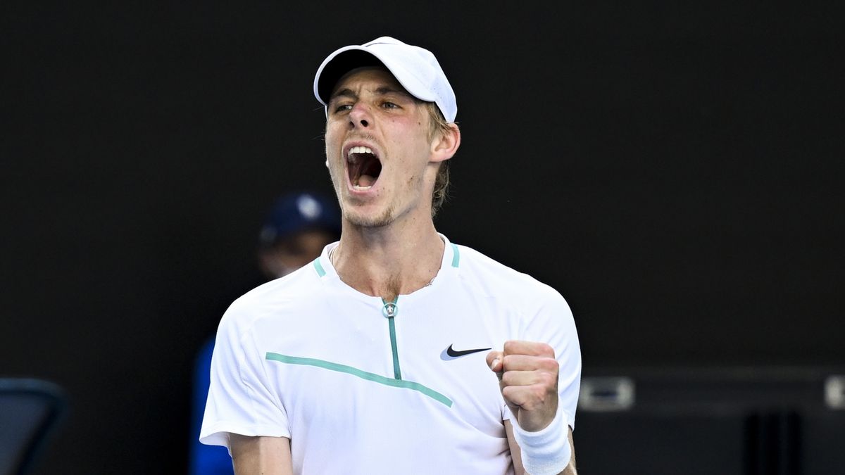 PAP/EPA / DEAN LEWINS / Na zdjęciu: Denis Shapovalov