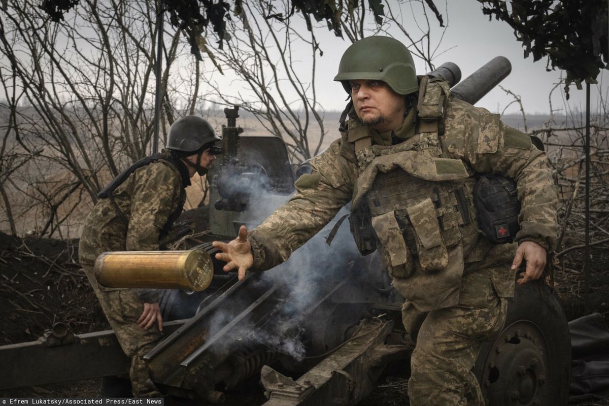 ¿Ucranianos de Polonia al frente?  Hay una firma.  Kiev puede dar un paso más