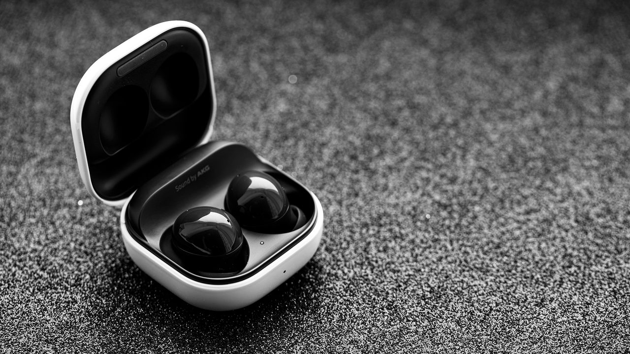 Słuchawki bezprzewodowe Samsung – najpopularniejsze modele - Słuchawki bezprzewodowe Samsung 