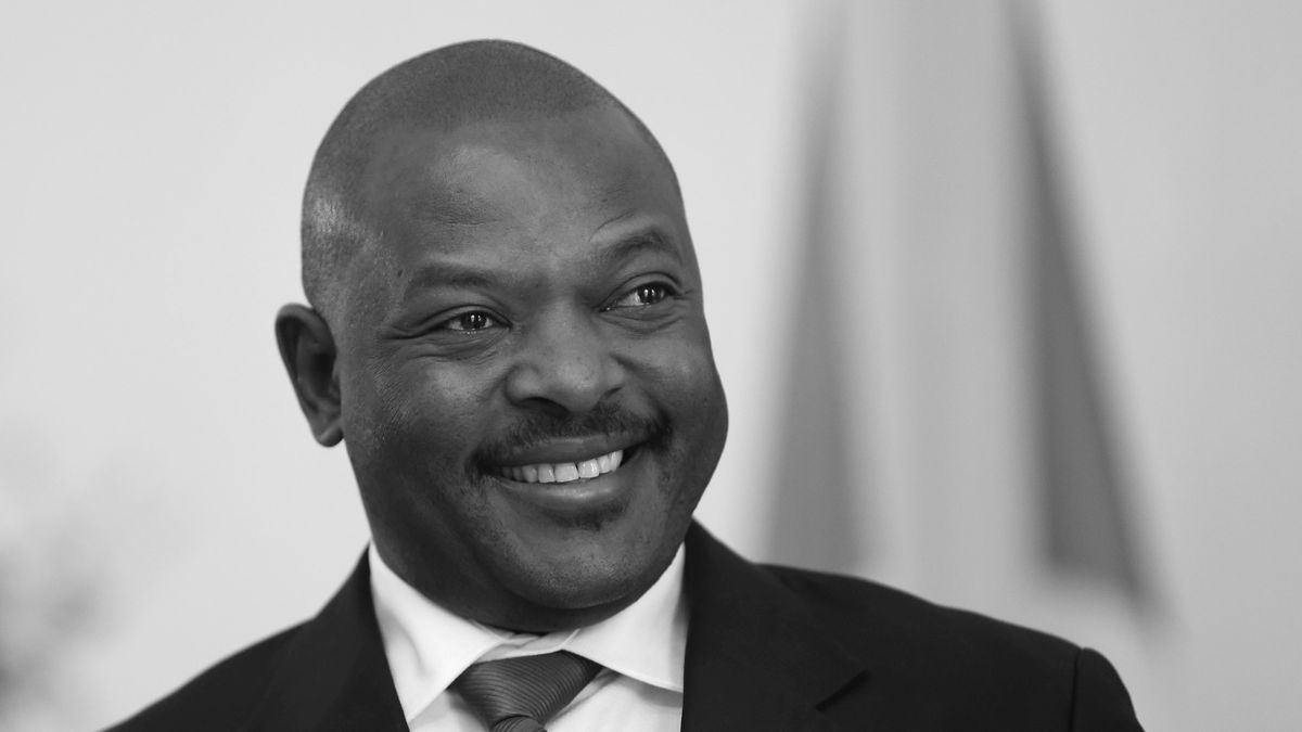 Prezydent Burundi miał 55 lat.