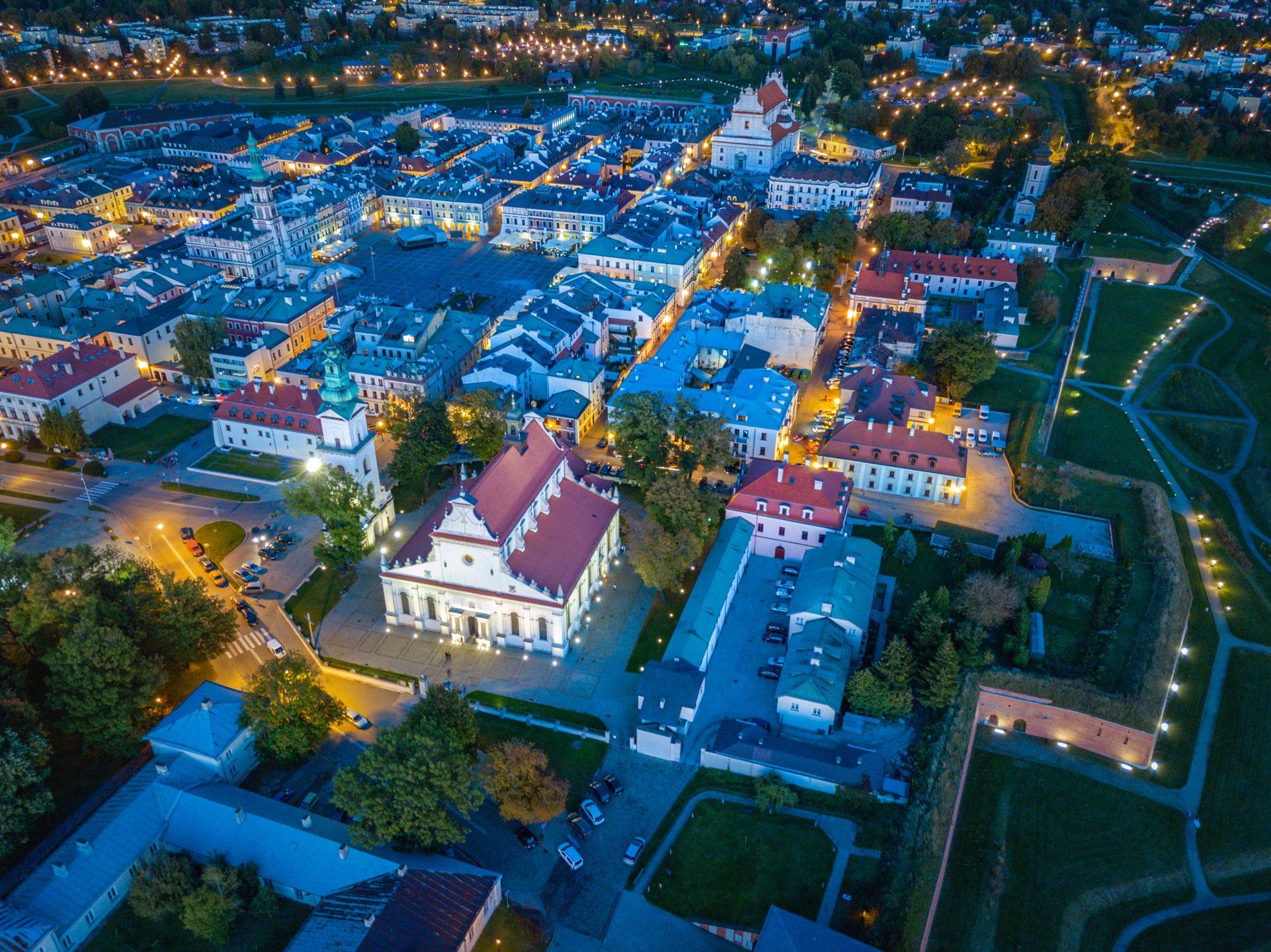 Zamość wieczorową porą