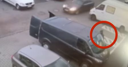 Wykorzystali nieuwagę kierowcy. Gruzinów nagrał monitoring