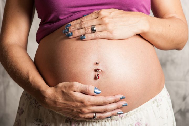 6 sposobów, by uniknąć rozstępów w ciąży