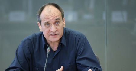 Wypomniał Kukizowi przeszłość. "A pan był kierownikiem basenu"