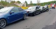 Nietypowy wypadek pod Toruniem. Cztery BMW zderzyły się na drodze