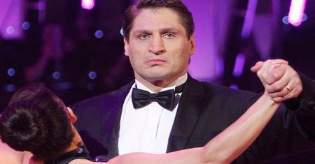 Andrzej Gołota: Tańczy tylko twarzą