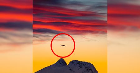 Zdjęcie dnia: Black Hawk nad Giewontem. Po co tam był?