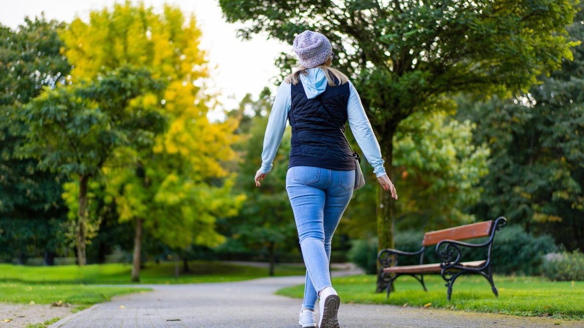 Nie 10 tys. kroków. Sprawdź, ile powinnieneś chodzić, by zachować zdrowie