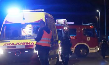 Bydgoszcz: Dramatyczna akcja ratunkowa. Nie żyje mężczyzna, który w padł pod tramwaj