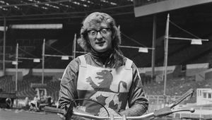 Żużel. Ściganie zaczynał bez... silnika. "To świetny sport i zasługuje, aby być tak oceniany" [WYWIAD]