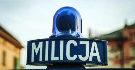 Ustawa dezubekizacyjna. Tysiące wniosków funkcjonariuszy do ministra Błaszaczaka o "ułaskawienie"